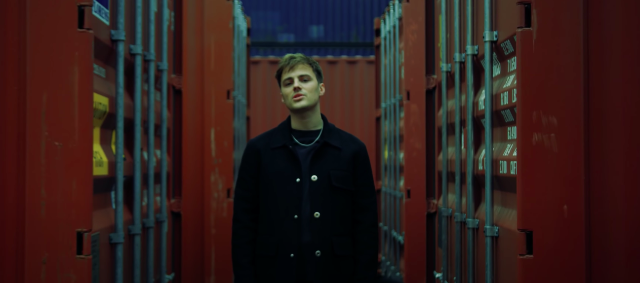 Tom Gregory Écoutez son dernier single « Footprints